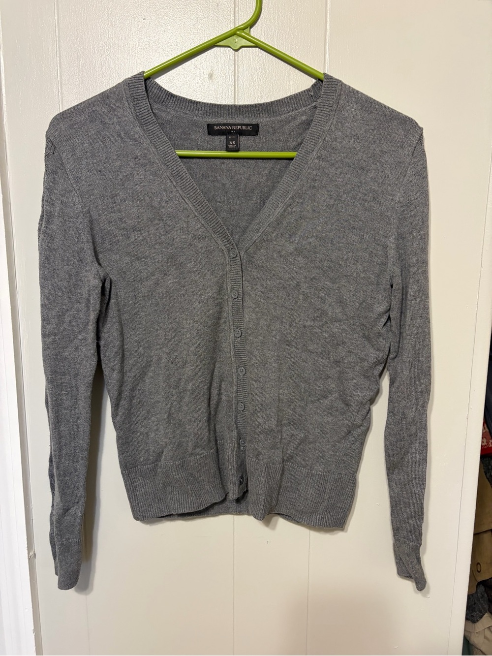 Banana Republic Gray V-Neck Button-Up Cardigan